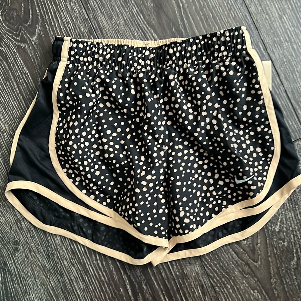 Nike DRI-FIT Tempi Running Athletic Shorts SZ S Black Tan Polka Dot. NWT